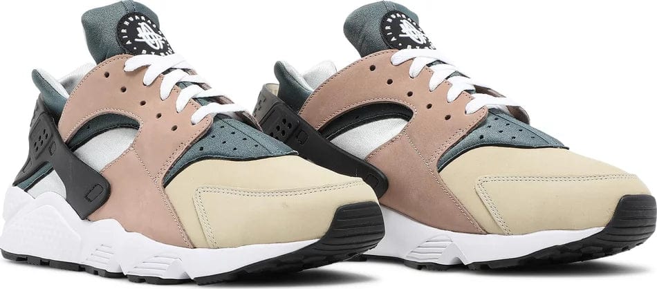 Nike Air Huarache Escape (2021)