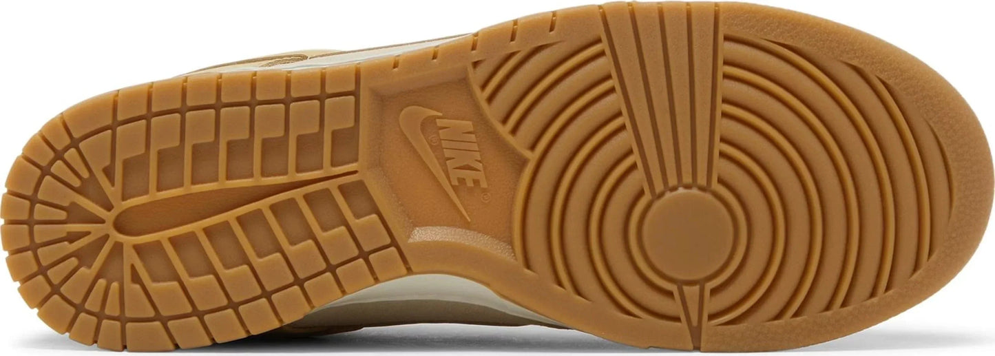 Nike Dunk Low Khaki Suede Gum