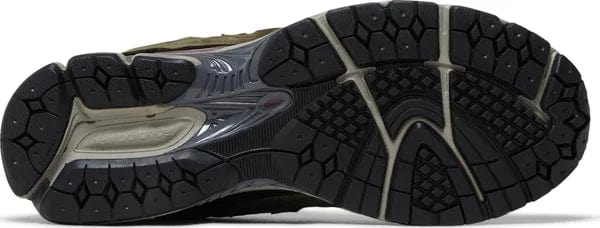 New Balance 2002R Protection Pack Dark Moss