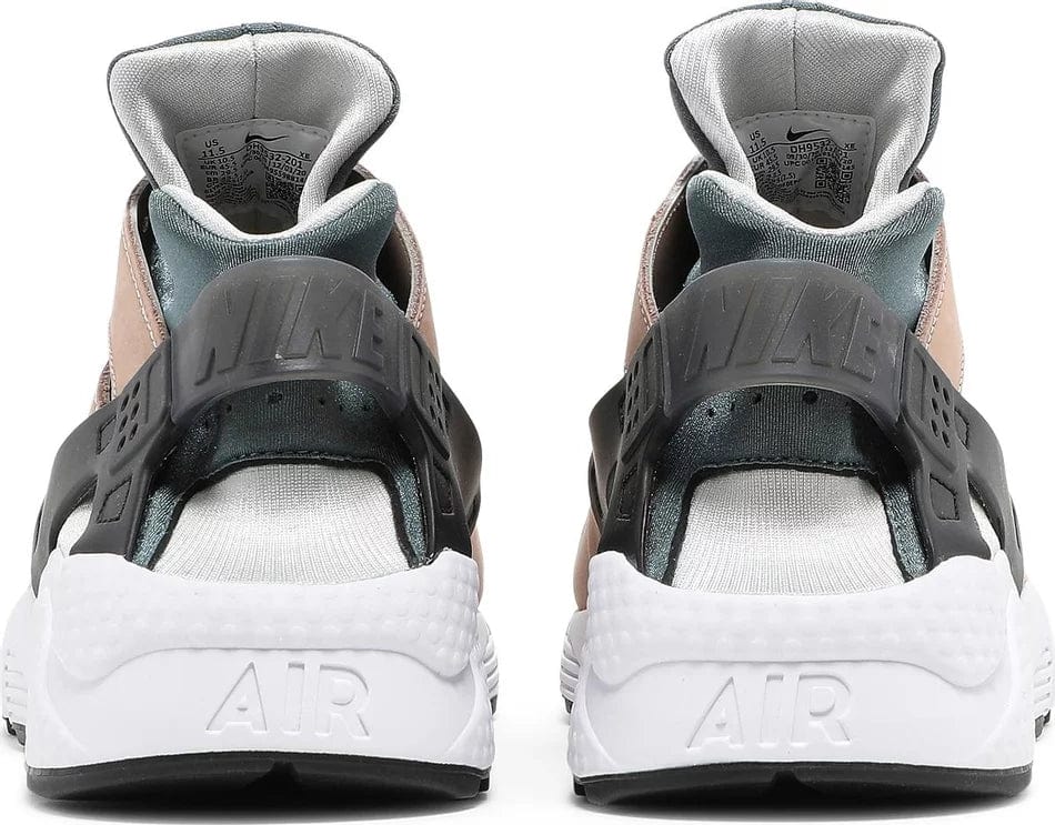 Nike Air Huarache Escape (2021)