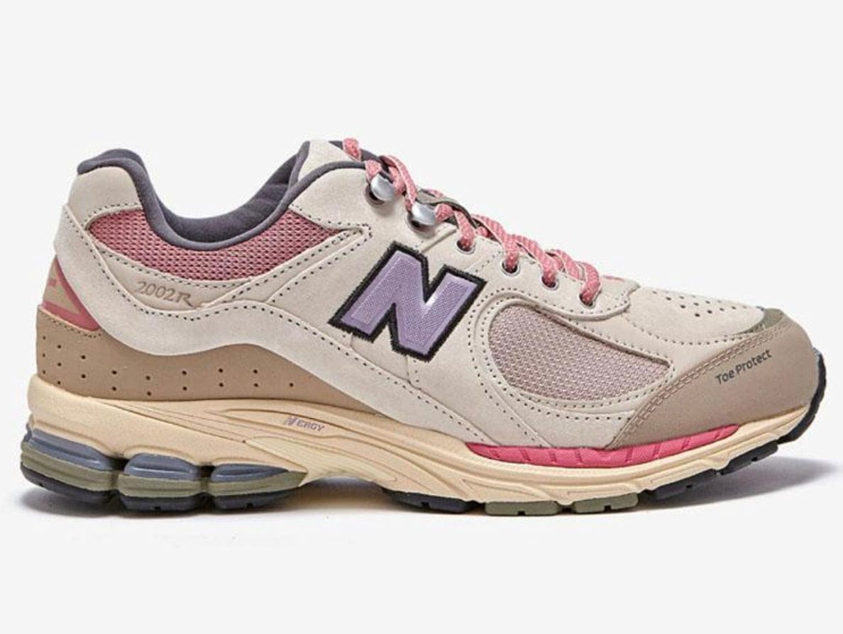 New Balance 2002R Hiking Pack Beige