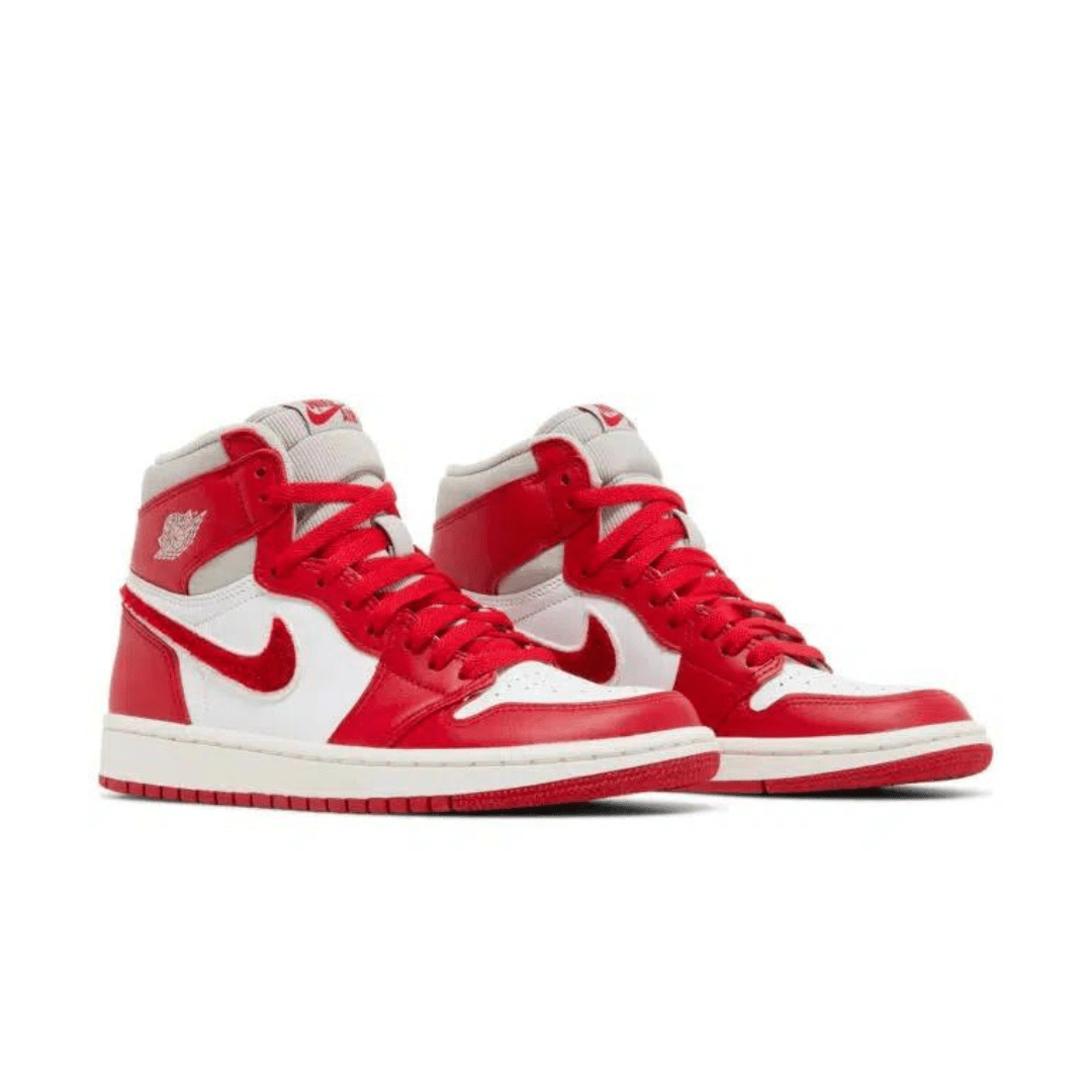 Jordan 1 Retro High OG Varsity Red (W)