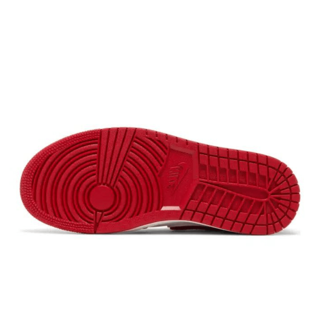 Jordan 1 Retro High OG Varsity Red (W)